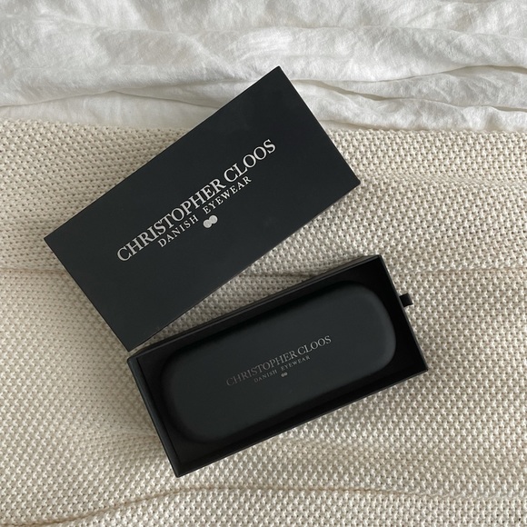 Gouverneur - Espresso by Christopher Cloos - Picture 4 of 6